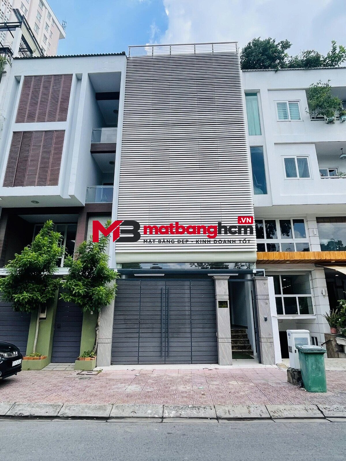 Cho thuê nhà mặt tiền 2C13 Trường Sa, Bình Thạnh