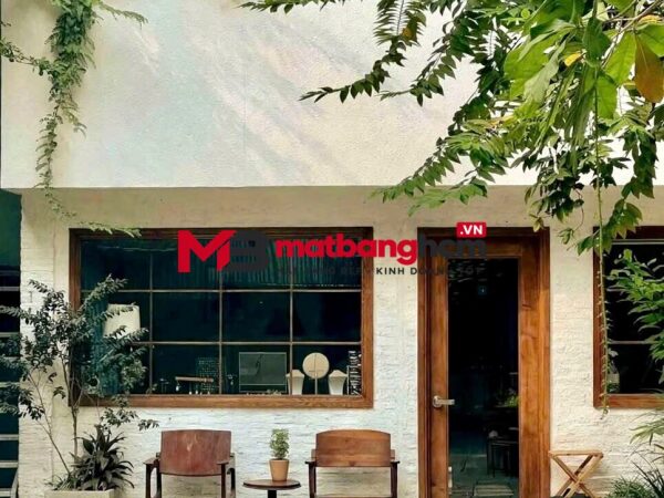 Biệt thự Hoàng Hoa Thám, Q. Bình Thạnh