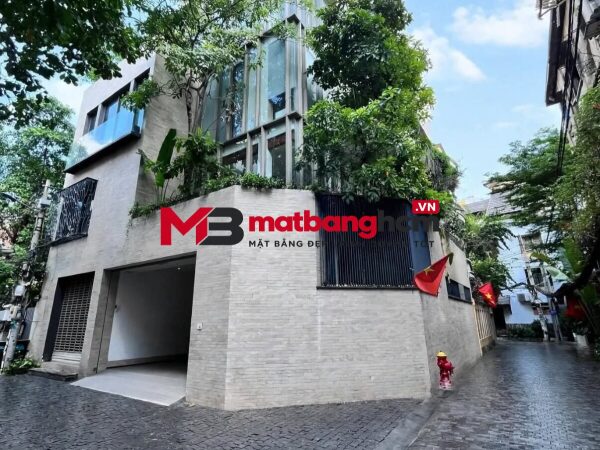 Cho thuê biệt thự 2 mặt tiền đường Pasteur