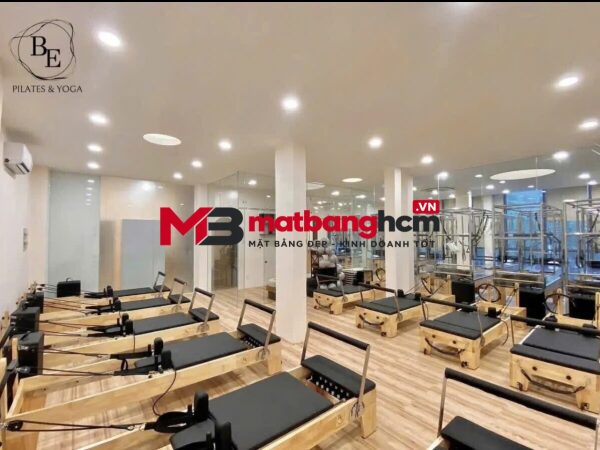 Cho thuê nhà đường Hai Bà Trưng Quận 3