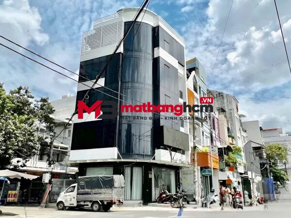 Cho thuê nhà góc 2 MT 7/26 Thành Thái, Quận 10