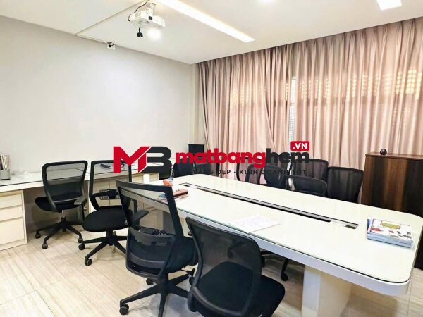 Cho thuê nhà mặt tiền 266 Huỳnh Văn Bánh
