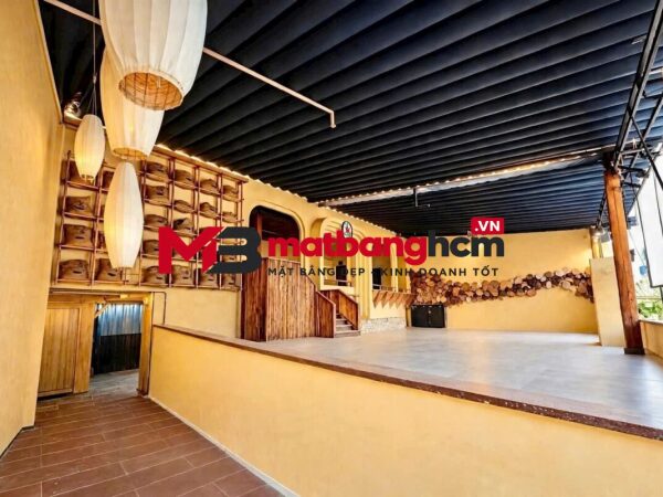 Cho thuê nhà mặt tiền đường Phạm Văn Hai