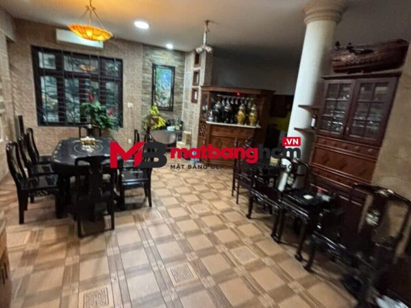 Cho thuê nhà mặt tiền Trần Văn Danh, Phường 13, Tân Bình