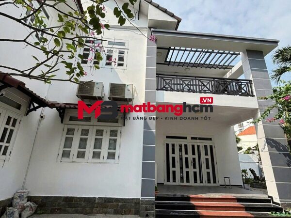 Cho thuê villa đường số 3 Thảo Điền Quận 2
