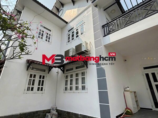 Cho thuê villa đường số 3 Thảo Điền Quận 2