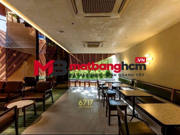 Góc 2 Mặt tiền Xuân Thủy, Quận 2