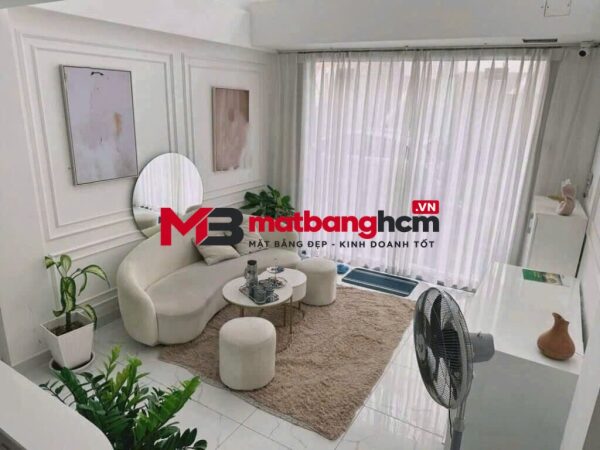 Hẻm xe hơi đường Lê Văn Sỹ, Phường 12, Quận 3
