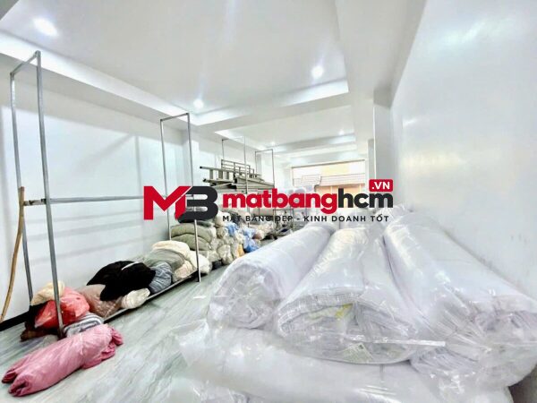 Nhà nguyên căn 139 Phạm Phú Thứ, Tân Bình
